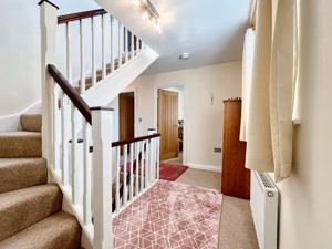 Photo 19- click for photo gallery